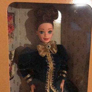 Yuletide Romance Barbie - Hallmark 1996